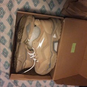 Fashion Shoes Size 10.5/11 BRAND NEW